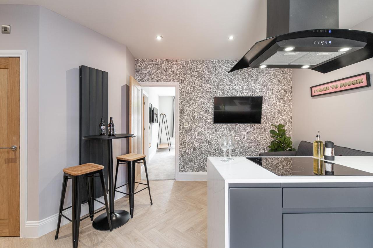 Chelmsford Lofts - High-Spec Luxury Apartments Jesmond Luaran gambar