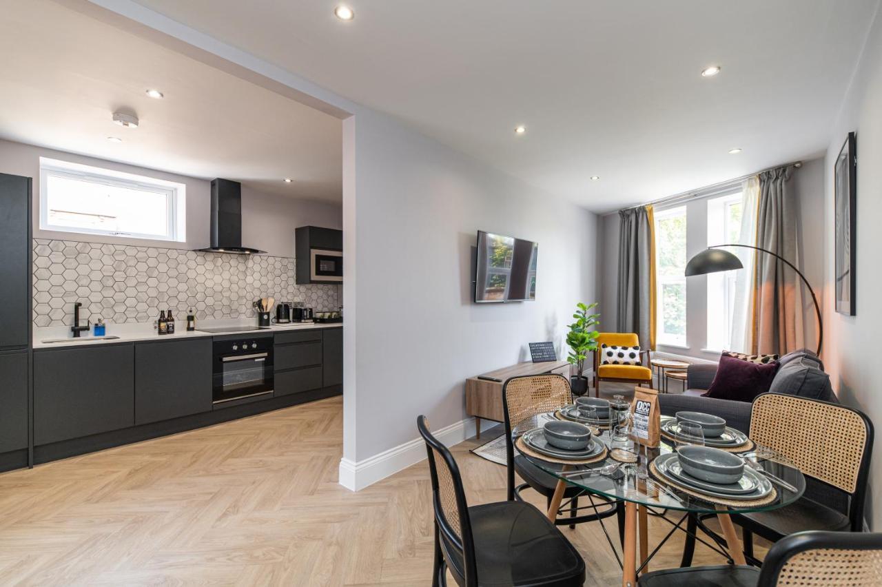 Chelmsford Lofts - High-Spec Luxury Apartments Jesmond Luaran gambar