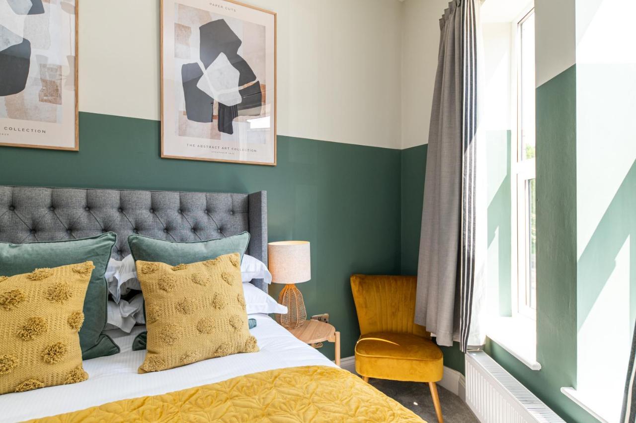Chelmsford Lofts - High-Spec Luxury Apartments Jesmond Luaran gambar
