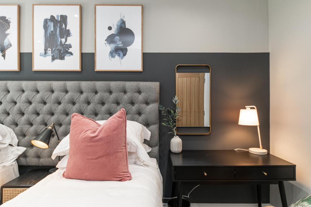 Chelmsford Lofts - High-Spec Luxury Apartments Jesmond Luaran gambar