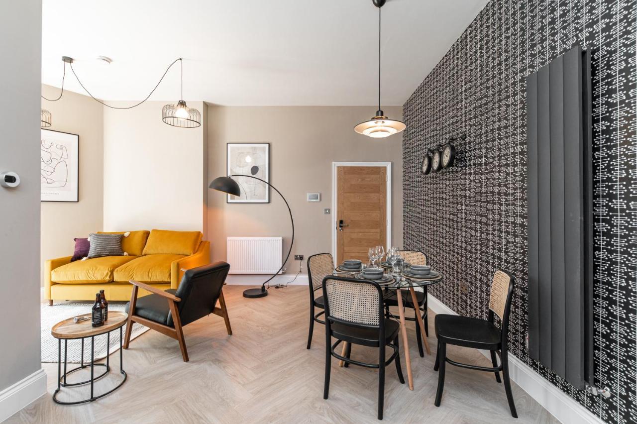 Chelmsford Lofts - High-Spec Luxury Apartments Jesmond Luaran gambar