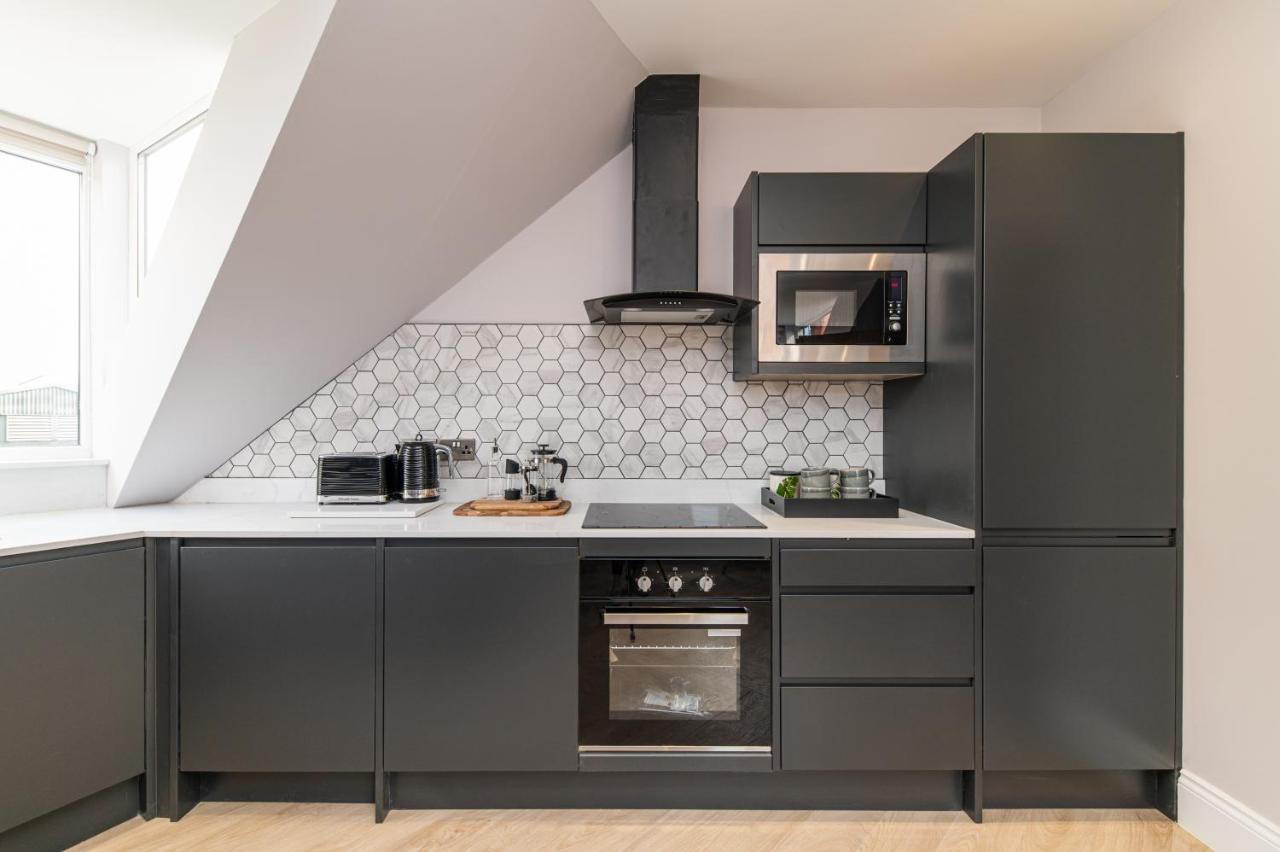Chelmsford Lofts - High-Spec Luxury Apartments Jesmond Luaran gambar